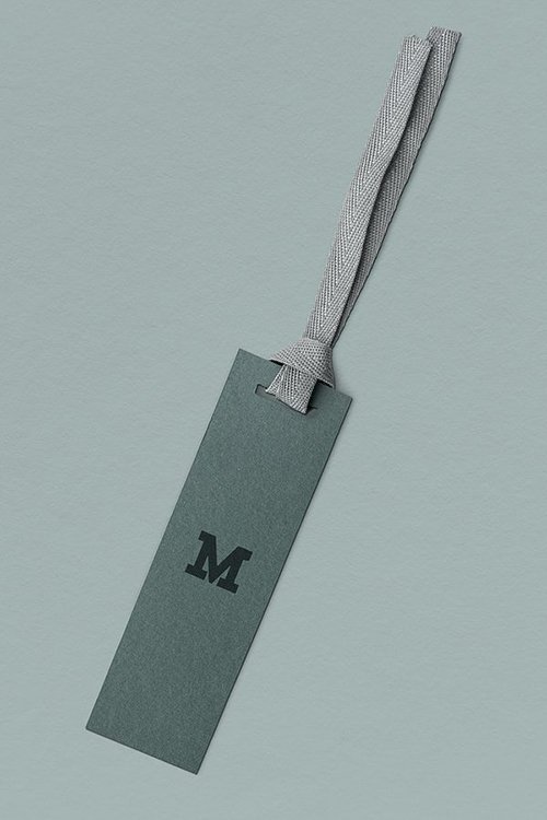 Gray M design label mockup 1202103